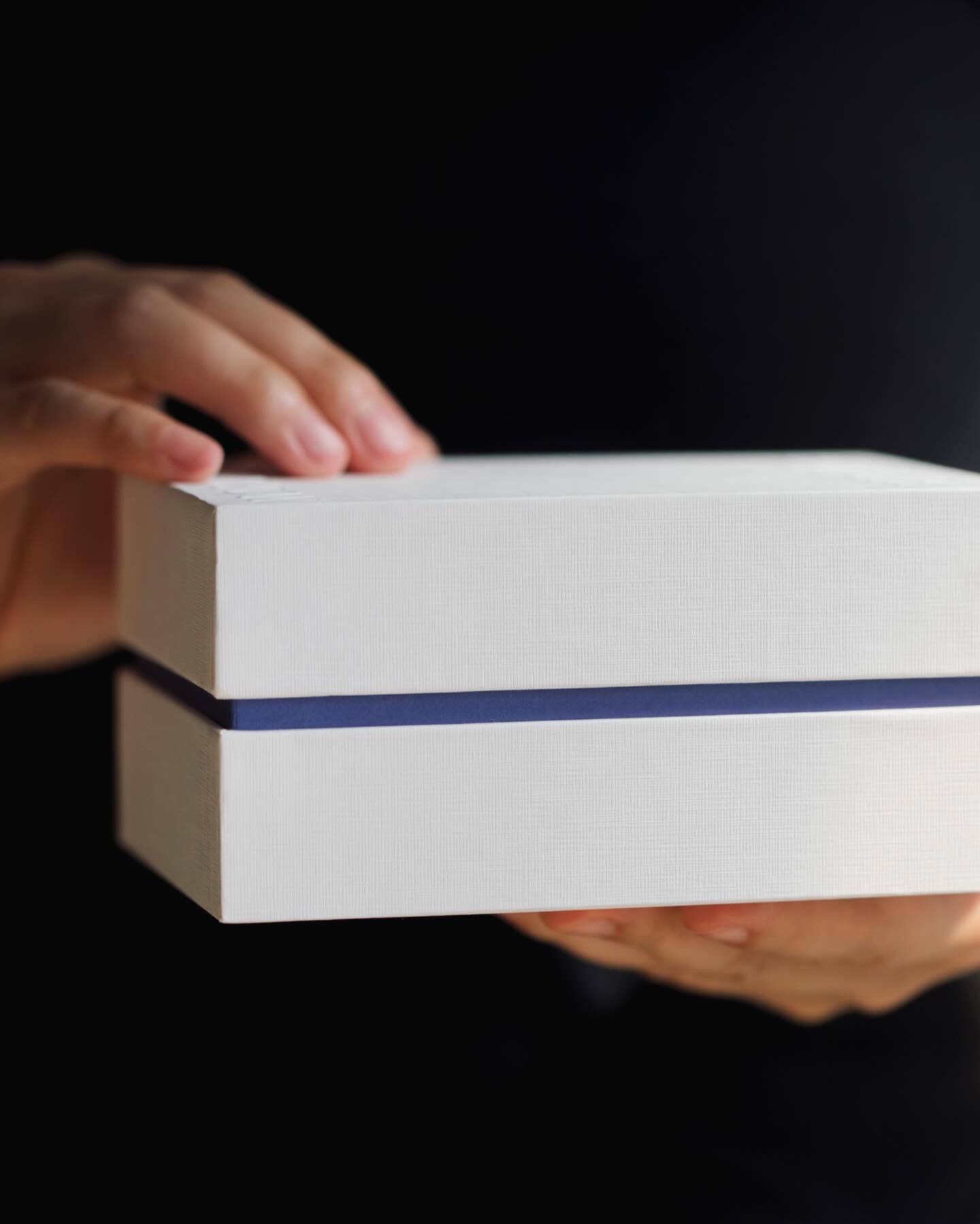 Custom premium packaging box